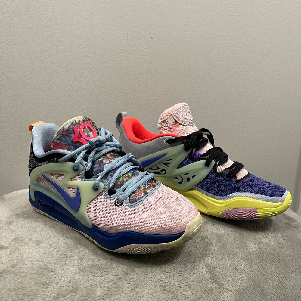 Nike KD 15 “What The” Men’s Size 9 Sneakers - Picture 2 of 6